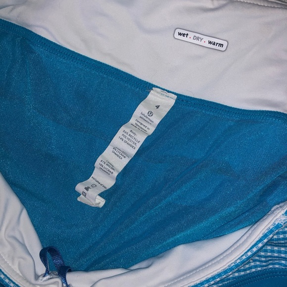 Lululemon shorts - Picture 3 of 3